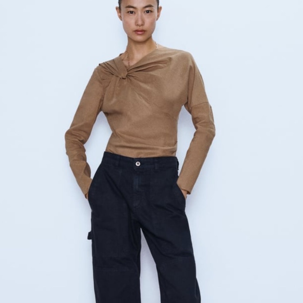 *SOLD* ZARA LINEN TOP - Picture 2 of 4